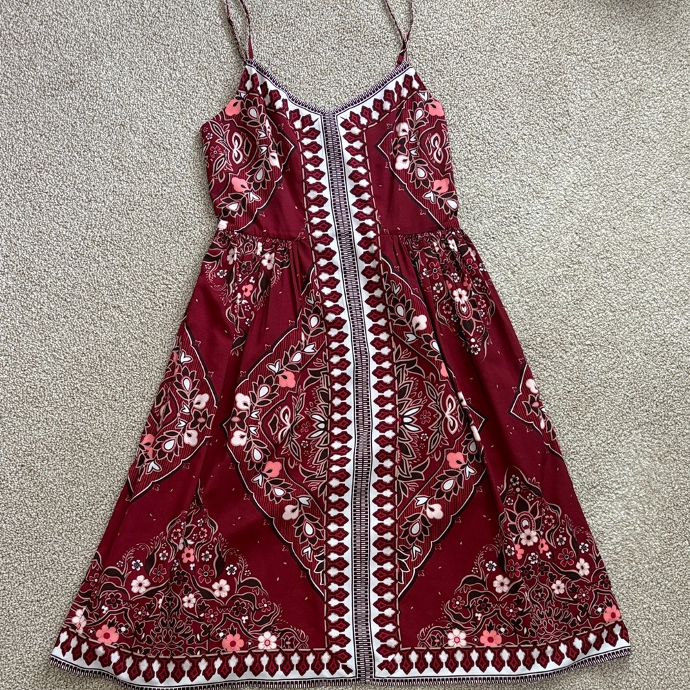 Banana Republic Burgundy and Pink Patterned Midi Dress